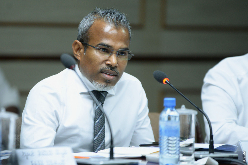 ޖޫން 14، 2019 : ޖޭއެސްސީ މަޖިލީހުގެ ޖުޑީޝަރީ ކޮމިޓީއަށް ހާޒިރުކުރުން -- ސަން ފޮޓޯ/ އަހުމަދު އަވްޝަން އިލްޔާސް