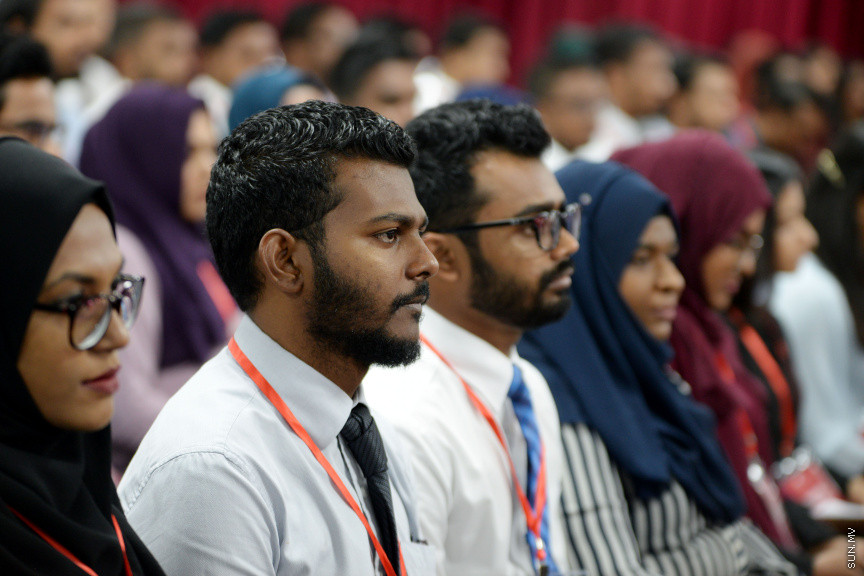 ޖޫން 15، 2019: ދިވެހިރާއްޖޭގައި ބާއްވާ އެންމެ ފުރަތަމަ ޕްރޮސެކިއުޓަރުންގެ މަހާސިންތާ ފެށުމަށް އިސްލާމީ މަރުކަޒުގެ ޖަލްސާ ކުރާ މާލަމުގައި ބޭއްވި ހާއްސަ ރަސްމިއްޔާތުގެ ތެރެއިން -- ސަން ފޮޓޯ/ ފަޔާޒު މޫސާ 