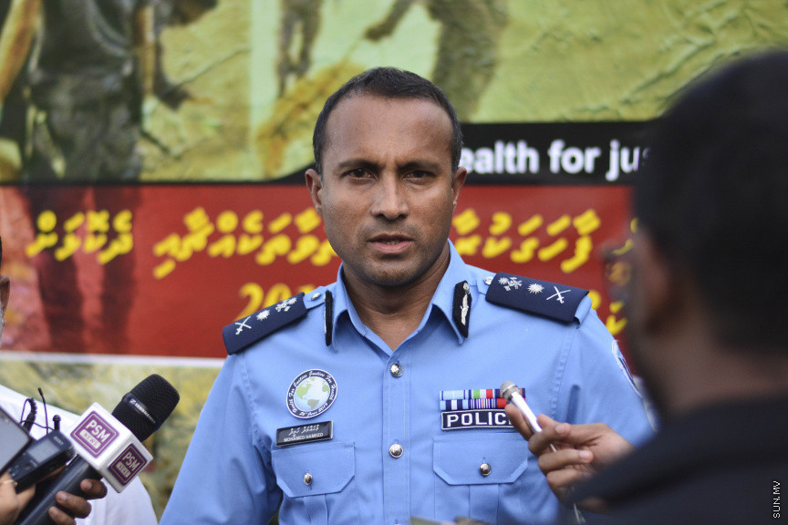 ޖޫން، 26، 2019: 414 މިލިއަން ރުފިޔާގެ މަސްތުވާތަކެތި ނައްތާލުން: 2014 ވަނަ އަހަރުން ފެށިގެން ފުލުހުންގެ 3،165 ތަފާތު އެކި މައްސަލަތަކުގައި އަތުލައިގަތް 420 ކިލޯގެ މަސްތުވާތަކެތި ވަނީ ނައްތާލާފައި --- ސަން ފޮޓޯ/ މުހައްމަދު މުޒައްޔިން ނާޒިމް