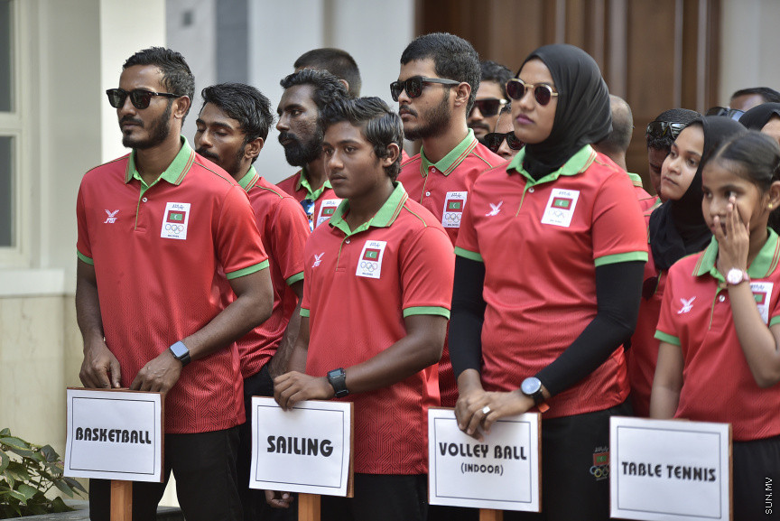 ޖުލައި 14، 2019: 10 ވަނަ އައިއޯއައިޖީ ގޭމްސްއަށް ރާއްޖެއިން ފޮނުވާ ކުޅުންތެރިންނާ ބައްދަލުކުރަން ރައީސް އޮފީހުގައި ބޭއްވި ރަސްމިއްޔާތުގެ ތެރެއިން -- ސަން ފޮޓޯ/ ފަޔާޒު މޫސާ