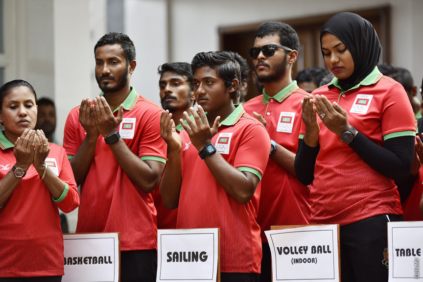 ޖުލައި 14، 2019: 10 ވަނަ އައިއޯއައިޖީ ގޭމްސްއަށް ރާއްޖެއިން ފޮނުވާ ކުޅުންތެރިންނާ ބައްދަލުކުރަން ރައީސް އޮފީހުގައި ބޭއްވި ރަސްމިއްޔާތުގެ ތެރެއިން -- ސަން ފޮޓޯ/ ފަޔާޒު މޫސާ