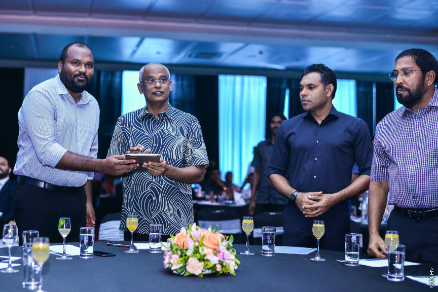 ޖުލައި 29، 2019: ފަތުރުވެރިކަމުގެ ފަސް ވަނަ މާސްޓާޕްލޭން އިފްތިތާހުކުރުމަށް ދަރުބާރުގޭގައި ބޭއްވި ރަސްމިއްޔާތުގެ ތެރެއިން -- ސަން ފޮޓޯ/ ފަޔާޒު މޫސާ