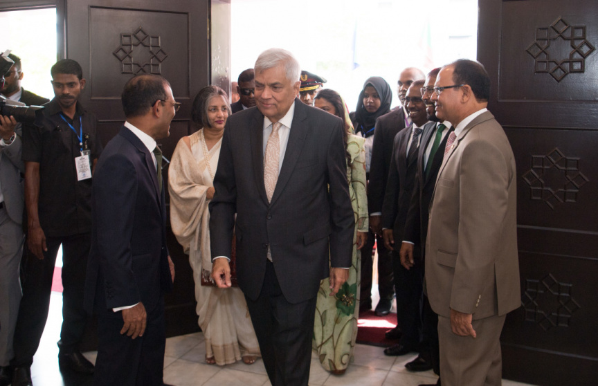 ސެޕްޓެމްބަރ 3، 2019: ސްރީލަންކާގެ ބޮޑުވަޒީރު ރަނިލް ވިކްރަމަސިންގހާ ރައްޔިތުންގެ މަޖިލީހުގައި ތަޤްރީރުކުރެއްވުން -- ފޮޓޯ/ މަޖިލިސް