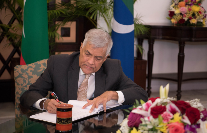 ސެޕްޓެމްބަރ 3، 2019: ސްރީލަންކާގެ ބޮޑުވަޒީރު ރަނިލް ވިކްރަމަސިންގހާ ރައްޔިތުންގެ މަޖިލީހުގައި ތަޤްރީރުކުރެއްވުން -- ފޮޓޯ/ މަޖިލިސް