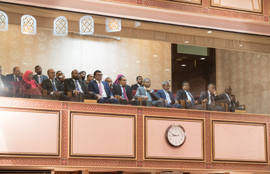 ސެޕްޓެމްބަރ 3، 2019: ސްރީލަންކާގެ ބޮޑުވަޒީރު ރަނިލް ވިކްރަމަސިންގހާ ރައްޔިތުންގެ މަޖިލީހުގައި ތަޤްރީރުކުރެއްވުން -- ފޮޓޯ/ މަޖިލިސް