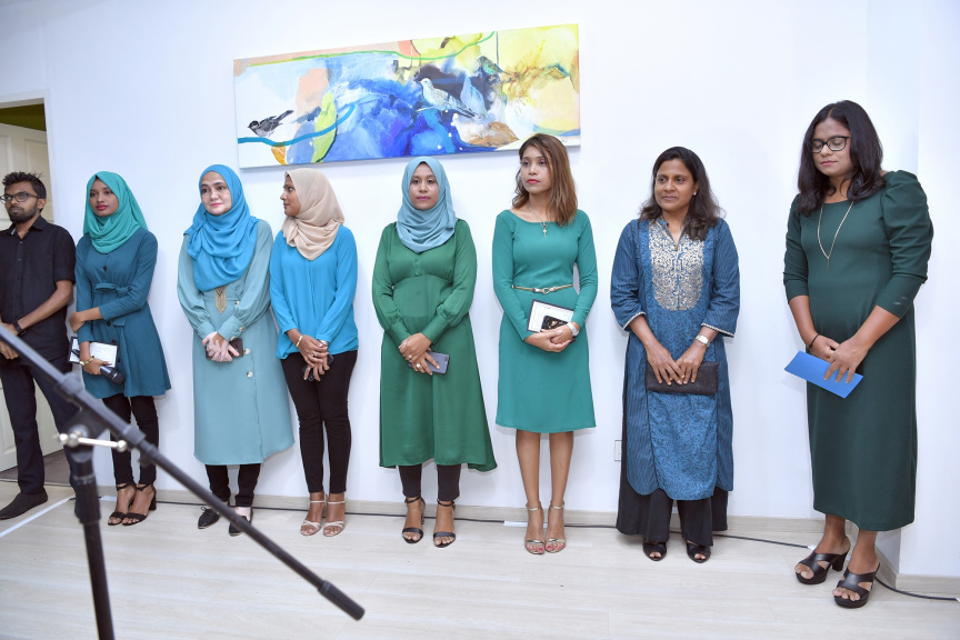 ރައީސުލްޖުމްހޫރިއްޔާގެ އަނބިކަނބަލުން "ތިބާ ސައިކޮލޮޖީ ކުލިނިކު ރަސްމީގޮތުން ހުޅުވައިދެއްވުން -- ފޮޓޯ: ރައީސް އޮފީސް