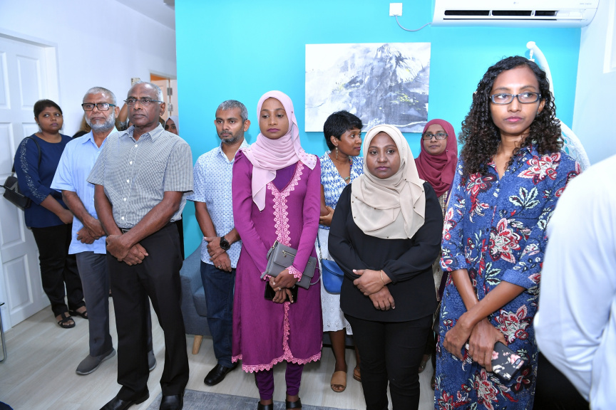 ރައީސުލްޖުމްހޫރިއްޔާގެ އަނބިކަނބަލުން "ތިބާ ސައިކޮލޮޖީ ކުލިނިކު ރަސްމީގޮތުން ހުޅުވައިދެއްވުން -- ފޮޓޯ: ރައީސް އޮފީސް