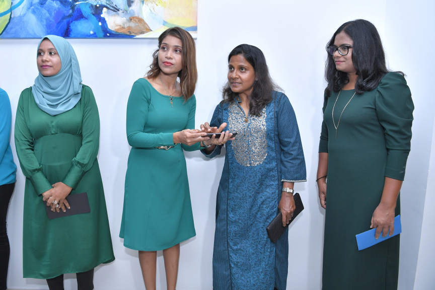 ރައީސުލްޖުމްހޫރިއްޔާގެ އަނބިކަނބަލުން "ތިބާ ސައިކޮލޮޖީ ކުލިނިކު ރަސްމީގޮތުން ހުޅުވައިދެއްވުން -- ފޮޓޯ: ރައީސް އޮފީސް