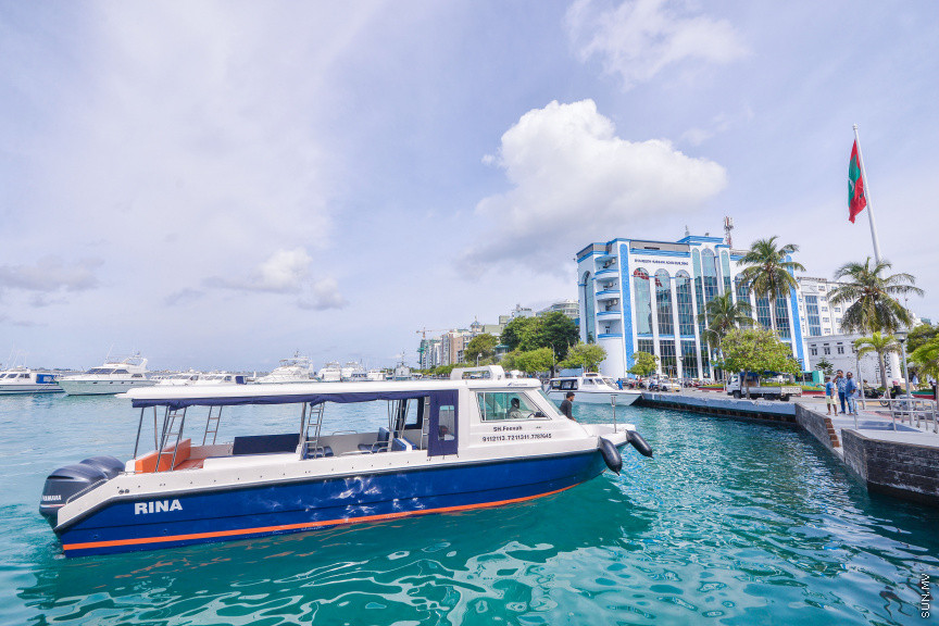 ސެޕްޓެމްބަރ 16، 2019: އަލްޝާލީ މެރިން އިން ކޯސްޓް ކްރާފްޓް 38 ޕްލަސްގެ ލޯންޗު ރާއްޖެއަށް ތައާރަފުކުރުން -- ސަން ފޮޓޯ/ ފަޔާޒު މޫސާ