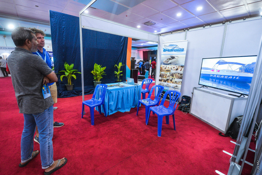 އޮކްޓޫބަރ 25، 2019: ރާއްޖޭގައި ކަނޑުގެ އުޅަނދުތަކަށް ހާއްސަ އެންމެ ބޮޑު އެގްޒިބިޝަން  "މޯލްޑިވްސް މެރިން އެކްސްޕޯ 2019"ގެ ތެރެއިން -- ސަން ފޮޓޯ/ ފަޔާޒު މޫސާ
