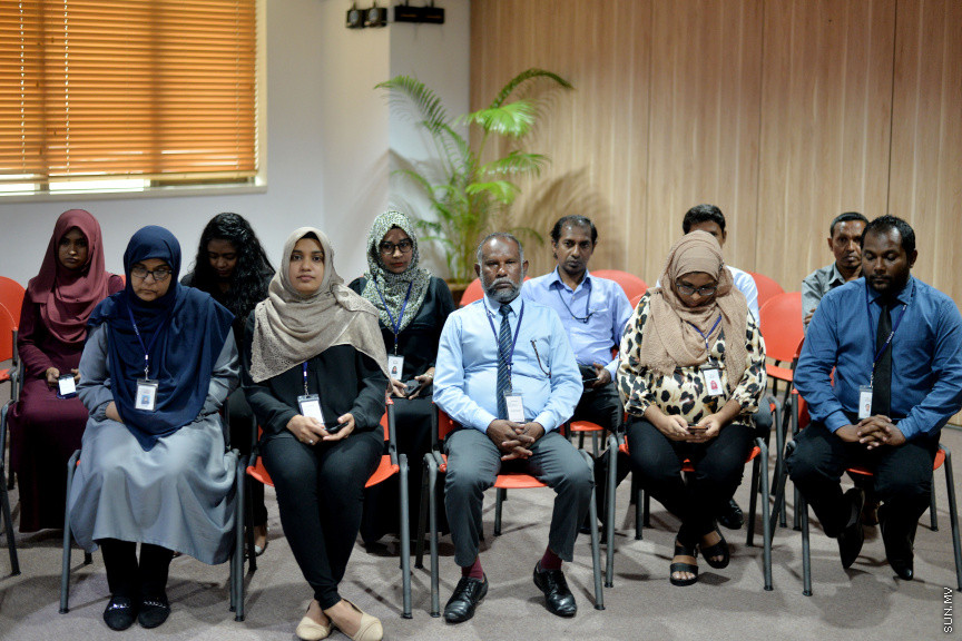 އޮކްޓޫބަރ 28، 2019: ސްޓެލްކޯގެ މުވައްޒަފުން ކަސްޓަމާ ސާވިސްއަށް އަހުލުވެރިކުރުވުމަށް ފެށި ޓްރެއިނިން ޕްރޮގްރާމް ފެށުމުގެ ރަސްމިއްޔާތުގެ ތެރެއިން -- ސަން ފޮޓޯ/ ފަޔާޒު މޫސާ