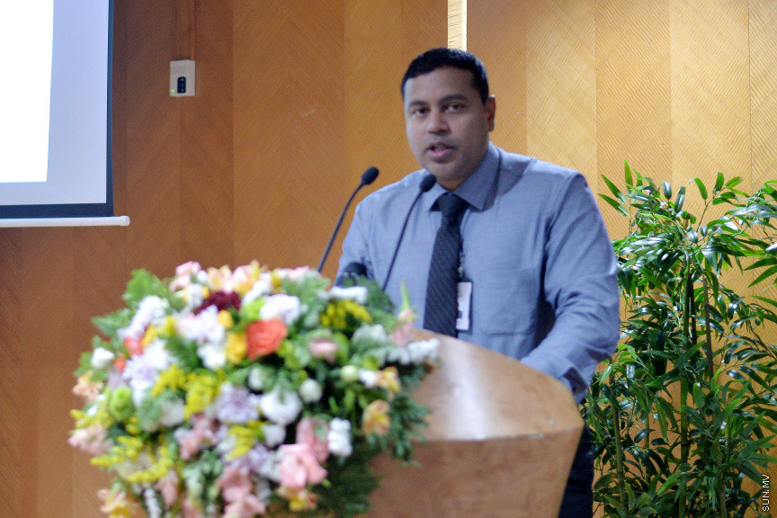 އޮކްޓޫބަރ 28، 2019: ސްޓެލްކޯގެ މުވައްޒަފުން ކަސްޓަމާ ސާވިސްއަށް އަހުލުވެރިކުރުވުމަށް ފެށި ޓްރެއިނިން ޕްރޮގްރާމް ފެށުމުގެ ރަސްމިއްޔާތުގެ ތެރެއިން -- ސަން ފޮޓޯ/ ފަޔާޒު މޫސާ