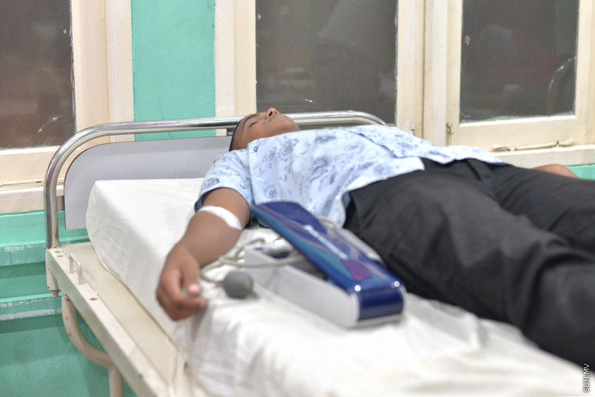 ނޮވެމްބަރ 22، 2019: ގްލޯބަލް ޔޫތް ބްލަޑް ޑޮނޭޝަން ކޭމްޕުގެ ތެރެއިން: ރަފީ ޖަމިއްޔާ އިން އިންތިޒާމުކޮށްގެން ރާއްޖޭގައި މި ހަރަކާތް ކުރިއަށްގެންދާއިރު ލޭ ހަދިޔާ ކުރުމުގެ އިންތިޒާމު ތެލެސީމިޔާ ސެންޓަރުގައި ވަނީ ހަމަޖެހިފައި -- ސަން ފޮޓޯ/ ފަޔާޒު މޫސާ