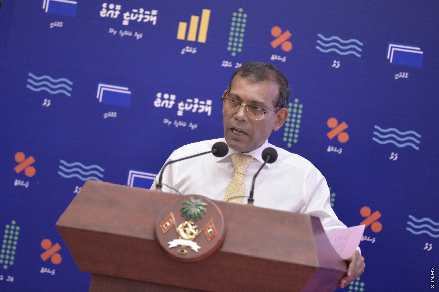ޑިސެމްބަރު 15، 2019: ކުރޮސްރޯޑުގައި ބޭއްވި "ވިއަވަތި ރާއްޖެ" ކައުންސިލަރުންގެ ކޮންފަރެންސްގެ ތެރެއިން: ރައީސް ނަޝީދު ވާހަކަ ދައްކަވަނީ ---- ސަން ފޮޓޯ/ މުޒައްޔިން ނާޒިމް