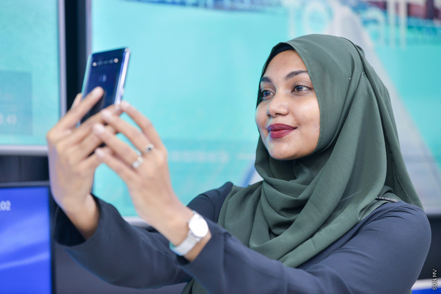 ޑިސެމްބަރ 21، 2019: އެސްޓާސްއިން ޓީސީއެލް ޕްލެކްސް ބާޒާރަށް ތައާރަފު ކުރުން -- ސަން ފޮޓޯ/ ފަޔާޒު މޫސާ