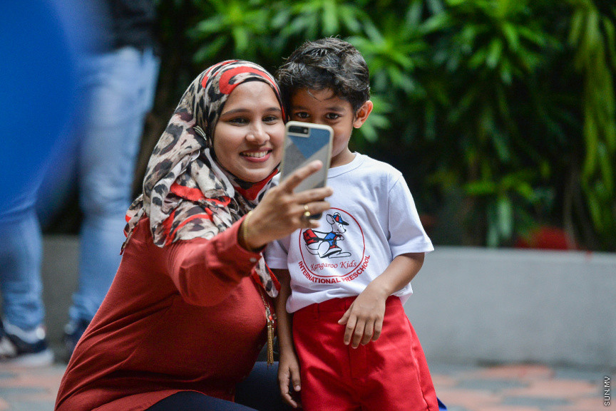 ޖެނުއަރީ 12، 2020: ވިހިވިހީގެ ތައުލީމީ އާ އަހަރުގެ ކިޔެވުން 73،000އަށް ވުރެ ގިނަ ދަރިވަރުންނާއެކު ފެށުން -- ސަން ފޮޓޯ/ ފަޔާޒު މޫސާ
