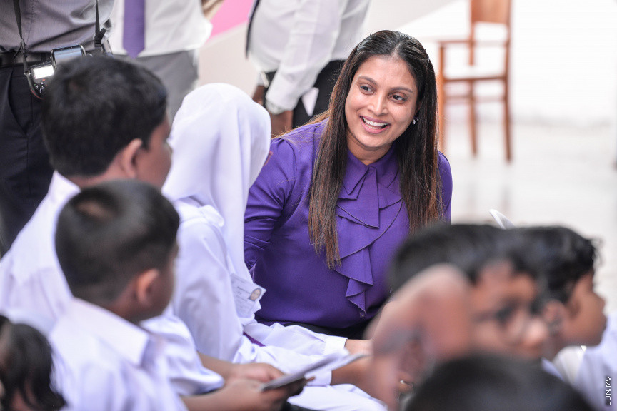 ޖެނުއަރީ 12، 2020: އިއްޒުއްދީން ސްކޫލް ހުޅުވުން: ސްކޫލްގައި ބޭއްވި ހާއްސަ އެސެމްބްލީގައި އެ ސްކޫލް ހުޅުވައިދެއްވީ ރައީސް އިބްރާހިމް މުހައްމަދު ސޯލިހް -- ސަން ފޮޓޯ/ ފަޔާޒު މޫސާ