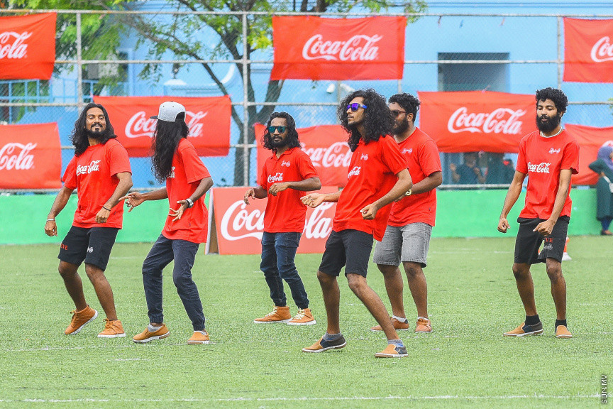 ޖެނުއަރީ 24، 2020: ކޮކާ ކޯލާއިން އިންތިޒާމުކޮށްގެން އެފްއޭއެމްއާއި މޯލްޑިވްސް ސޮކާ މޭޓްސް ގުޅިގެން ކުޅުނު ލެޖެންޑް ކަޕުގެ ފުޓްބޯޅަ މެޗުގެ ތެރެއިން -- ސަން ފޮޓޯ/ އަހުމަދު އަވްޝަން އިލްޔާސް