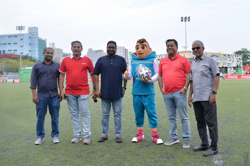 ޖެނުއަރީ 24، 2020: ކޮކާ ކޯލާއިން އިންތިޒާމުކޮށްގެން އެފްއޭއެމްއާއި މޯލްޑިވްސް ސޮކާ މޭޓްސް ގުޅިގެން ކުޅުނު ލެޖެންޑް ކަޕުގެ ފުޓްބޯޅަ މެޗުގެ ތެރެއިން -- ސަން ފޮޓޯ/ އަހުމަދު އަވްޝަން އިލްޔާސް