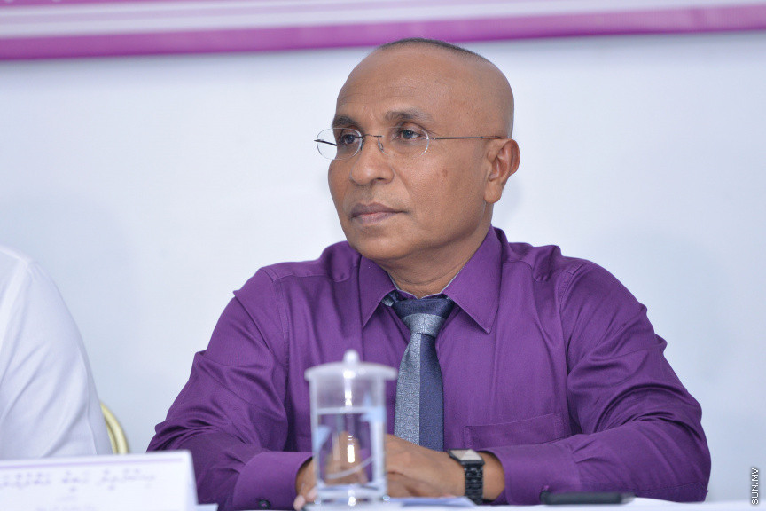 ފެބްރުއަރީ 4، 2020: ކައުންސިލް އިންތިޚާބާއި އަންހެނުންގެ ތަރައްގީ އަށް މަސައްކަތްކުރާ ކޮމިޓީގެ އިންތިޚާބު އިއުލާންކުރަން އިލެކްޝަން ކޮމިޝަންގައި ބޭއްވި ރަސްމިއްޔާތުގެ ތެރެއިން: މި ރަސްމިއްޔާތުގައި މަޖިލިސް ރައީސް އަދި، ސިޔާސީ ޕާޓީތަކުގެ އިސްވެރިންނާއި، މަޖިލިސް މެމްބަރުން ބައިވެރި ވެޑައިގެންނެވި -- ސަން ފޮޓޯ/ ފަޔާޒު މޫސާ