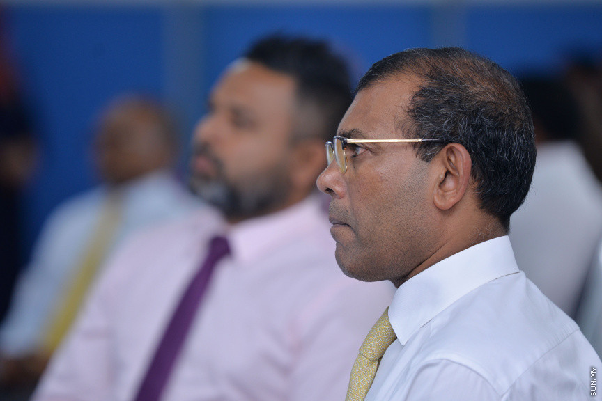 ފެބްރުއަރީ 4، 2020: ކައުންސިލް އިންތިޚާބާއި އަންހެނުންގެ ތަރައްގީ އަށް މަސައްކަތްކުރާ ކޮމިޓީގެ އިންތިޚާބު އިއުލާންކުރަން އިލެކްޝަން ކޮމިޝަންގައި ބޭއްވި ރަސްމިއްޔާތުގެ ތެރެއިން: މި ރަސްމިއްޔާތުގައި މަޖިލިސް ރައީސް އަދި، ސިޔާސީ ޕާޓީތަކުގެ އިސްވެރިންނާއި، މަޖިލިސް މެމްބަރުން ބައިވެރި ވެޑައިގެންނެވި -- ސަން ފޮޓޯ/ ފަޔާޒު މޫސާ