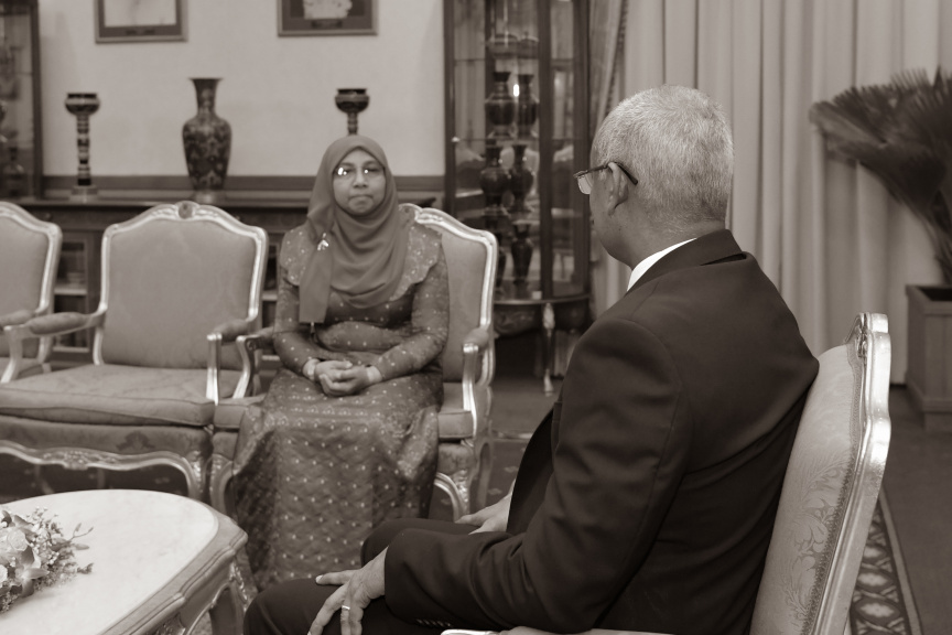 ޖެންޑާ މިނިސްޓަރުކަމަށް އާއިޝަތު މުހައްމަުދު ދީދީ އައްޔަނުކުރެއްވުން -- ފޮޓޯ/ ރައީސް އޮފީސް