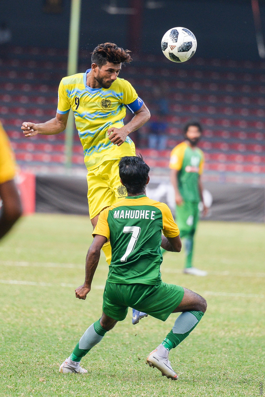ފެބްރުއަރީ 12، 2020: އޭއެފްސީ ކަޕްގެ ޕްރިލިމިނަރީ ބުރުގެ ދެވަނަ ލެގުގައި ރާއްޖޭގެ މާޒިޔާއާއި ބަންގްލަދޭޝްގެ ޑާކާ އަބަހާނީ ބައްދަލުކުރި މެޗުގެ ތެރެއިން -- ސަން ފޮޓޯ/ ފަޔާޒު މޫސާ