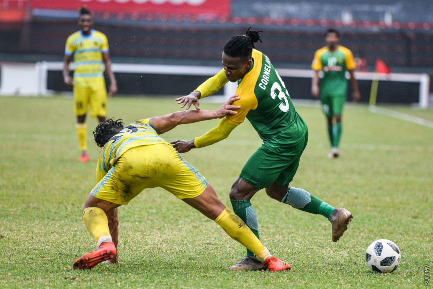 ފެބްރުއަރީ 12، 2020: އޭއެފްސީ ކަޕްގެ ޕްރިލިމިނަރީ ބުރުގެ ދެވަނަ ލެގުގައި ރާއްޖޭގެ މާޒިޔާއާއި ބަންގްލަދޭޝްގެ ޑާކާ އަބަހާނީ ބައްދަލުކުރި މެޗުގެ ތެރެއިން -- ސަން ފޮޓޯ/ ފަޔާޒު މޫސާ