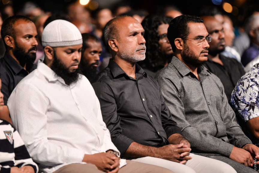 ފެބްރުއަރީ 14، 2020: އަދާލަތު ޕާޓީގެ ފަރާތުން ބާއްވަމުން އަންނަ ސިލްސިލާ ދަރުސްތަކުގެ ތެރެއިން "އިސްރާއާއި މުޢުރާޖު" ނަމުގައި ޝޭހް އިލްޔާސް ކާނިވަލުގައި ދެއްވި ދަރުސްގެ ތެރެއިން -- ސަން ފޮޓޯ/ ފަޔާޒު މޫސާ