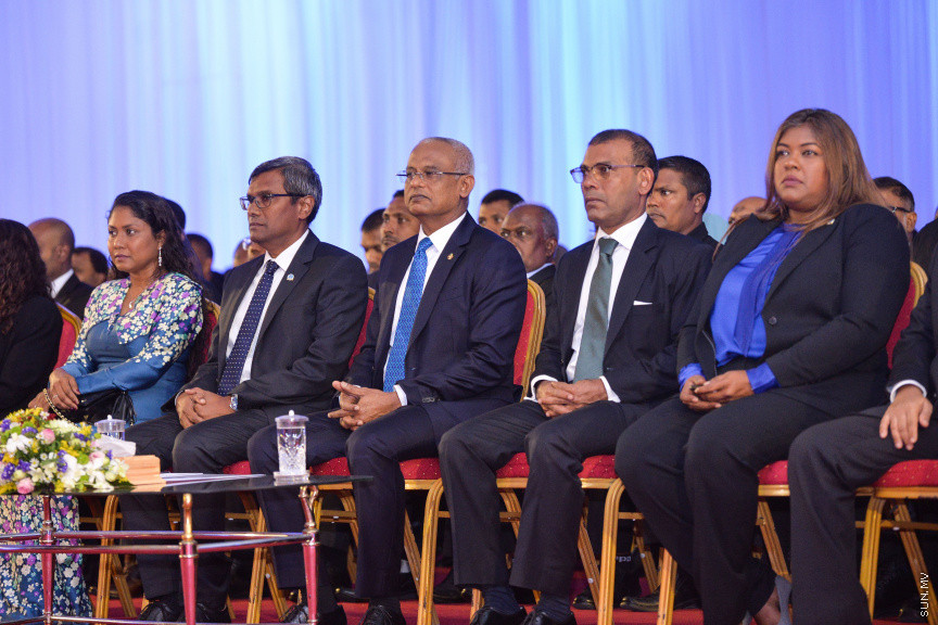 ފެބްރުއަރީ 18، 2020: ޝަރުއީ ދާއިރާގެ ގަޟާއީ އާ އަހަރު ފެށުމުގެ ގޮތުން ދަރުބާރުގޭގައި ބޭއްވި ރަސްމިއްޔާތުގެ ތެރެއިން: މި ރަސްމިއްޔާތުގައި ރައީސް އިބްރާޙިމް މުހައްމަދު ސޯލިހް އާއި މަޖިލިސް ރައީސް މުހައްމަދު ނަޝީދު ބައިވެރިވެ ވަޑައިގެންނެވި -- ސަން ފޮޓޯ/ ފަޔާޒު މޫސާ