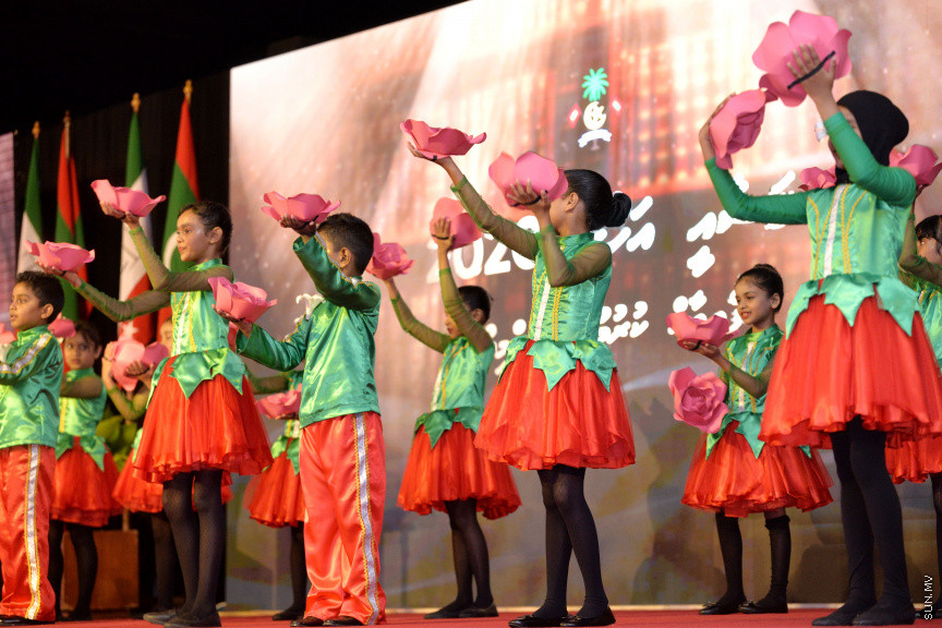 ފެބްރުއަރީ 18، 2020: ޝަރުއީ ދާއިރާގެ ގަޟާއީ އާ އަހަރު ފެށުމުގެ ގޮތުން ދަރުބާރުގޭގައި ބޭއްވި ރަސްމިއްޔާތުގެ ތެރެއިން: މި ރަސްމިއްޔާތުގައި ރައީސް އިބްރާޙިމް މުހައްމަދު ސޯލިހް އާއި މަޖިލިސް ރައީސް މުހައްމަދު ނަޝީދު ބައިވެރިވެ ވަޑައިގެންނެވި -- ސަން ފޮޓޯ/ ފަޔާޒު މޫސާ