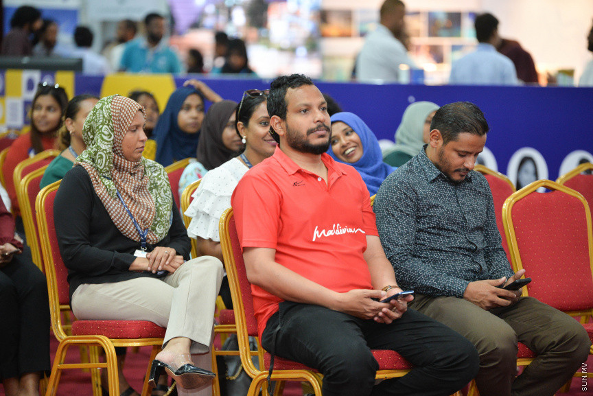 ފެބްރުއަރީ 23، 2020: ރާއްޖޭގެ ވިޔަފާރީގެ ހުރިހާ ދާއިރާތަކެއްގައި ހަރަކާތްތެރިވާ ފަރާތްތަކަށް އަމާޒުކޮށްގެން ބާއްވާ ކޯޕަރޭޓް މޯލްޑިވްސް ބިޒްނަސް އެކްސްޕޯ 2020ގެ ތެރެއިން -- ސަން ފޮޓޯ/ ފަޔާޒު މޫސާ