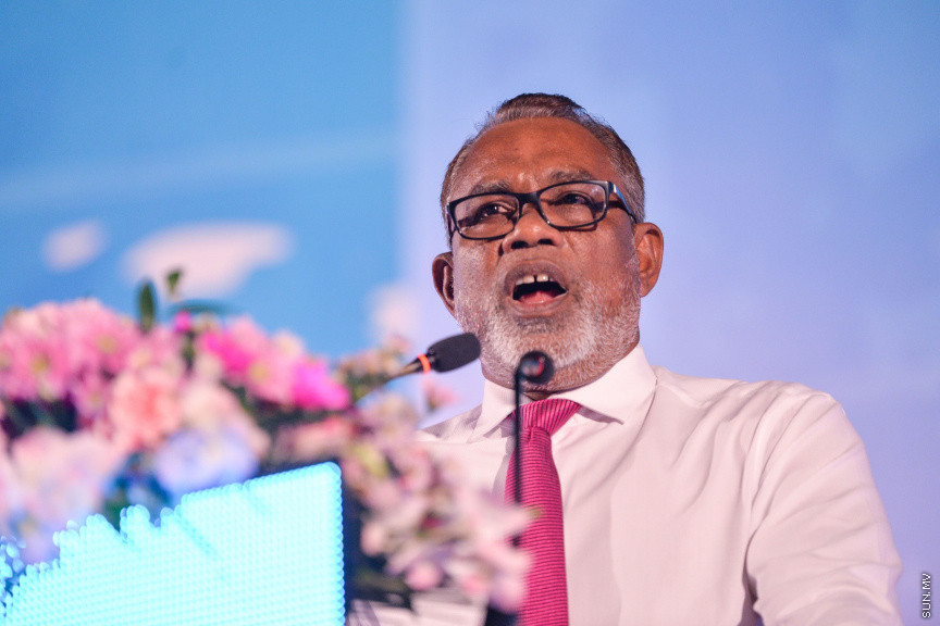 ފެބްރުއަރީ 28، 2020: ކައުންސިލް އިންތިހާބުގެ ކެމްޕެއިން ރަސްމީކޮށް ފެށުމަށް ޕީޕީއެމުން ކާނިވާ ސަރަހައްދުގައި ބޭއްވި "މީ މަގޭ ރާއްޖެ" ޖަލްސާގެ ތެރެއިން: މި ޖަލްސާގައި ގިނަ އަދަދެއްގެ މީހުން ވަނީ ބައިވެރިވެފަ -- ސަން ފޮޓޯ/ ފަޔާޒު މޫސާ