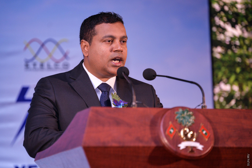 މާޗް 4، 2020: ސްޓެލްކޯއިން ކަރަންޓުގެ ހިދުމަތަށް ދޭން ފެށިތާ 70 އަހަރު ފުރުން ފާހަގަ ކުރުމަށް ދަރުބާރުގޭގައި ބޭއްވި ޖަލްސާގެ ތެރެއިން -- ސަން ފޮޓޯ/ ފަޔާޒު މޫސާ