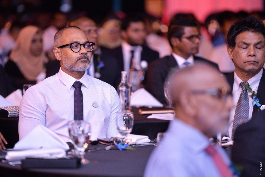 މާޗް 4، 2020: ސްޓެލްކޯއިން ކަރަންޓުގެ ހިދުމަތަށް ދޭން ފެށިތާ 70 އަހަރު ފުރުން ފާހަގަ ކުރުމަށް ދަރުބާރުގޭގައި ބޭއްވި ޖަލްސާގެ ތެރެއިން -- ސަން ފޮޓޯ/ ފަޔާޒު މޫސާ