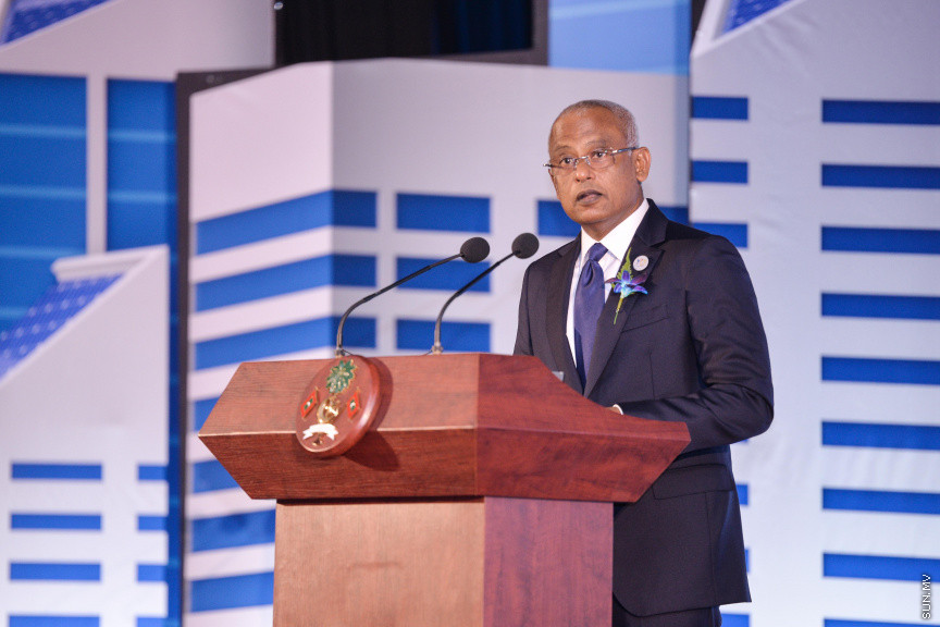 މާޗް 4، 2020: ސްޓެލްކޯއިން ކަރަންޓުގެ ހިދުމަތަށް ދޭން ފެށިތާ 70 އަހަރު ފުރުން ފާހަގަ ކުރުމަށް ދަރުބާރުގޭގައި ބޭއްވި ޖަލްސާގެ ތެރެއިން -- ސަން ފޮޓޯ/ ފަޔާޒު މޫސާ