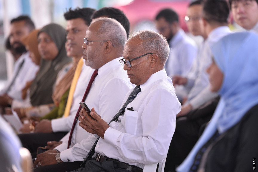 މާޗް 10، 2020: ހުޅުމާލޭ ފޭސް 2ގައި އިމާރާތްކުރާ 1،700 ހައުސިން ޔުނިޓުގެ ބިންގާ އެޅުމަށް ބޭއްވި ރަސްމިއްޔާތުގެ ތެރެއިން -- ސަން ފޮޓޯ/ ފަޔާޒު މޫސާ