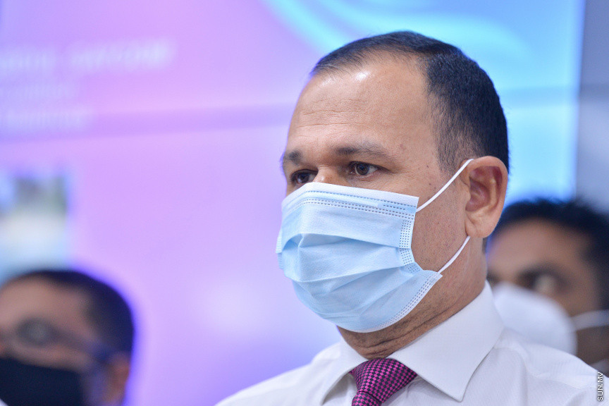 ޖޫން 22، 2020: ޕްރޮގްރެސިވް ކޮންގްރެސް ކޯލިޝަންގެ އެޑްވައިޒަރު ކަމުގެ މަގާމް މުހައްމަދު ވަހީދު ހަސަން މަނިކުއަށް ދެއްވުމަށް ބޭއްވި ހާއްސަ ނޫސްވެރިންގެ ބައްދަލުވުމުގެ ތެރެއިން -- ސަން ފޮޓޯ/ ފަޔާޒު މޫސާ