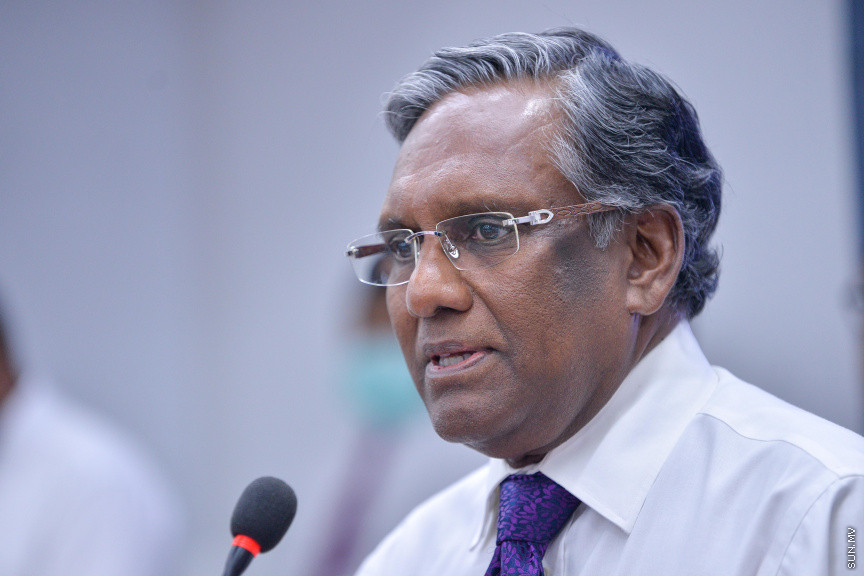 ޖޫން 22، 2020: ޕްރޮގްރެސިވް ކޮންގްރެސް ކޯލިޝަންގެ އެޑްވައިޒަރު ކަމުގެ މަގާމް މުހައްމަދު ވަހީދު ހަސަން މަނިކުއަށް ދެއްވުމަށް ބޭއްވި ހާއްސަ ނޫސްވެރިންގެ ބައްދަލުވުމުގެ ތެރެއިން -- ސަން ފޮޓޯ/ ފަޔާޒު މޫސާ