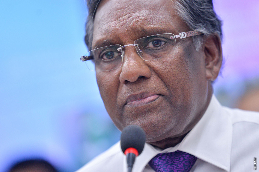 ޖޫން 22، 2020: ޕްރޮގްރެސިވް ކޮންގްރެސް ކޯލިޝަންގެ އެޑްވައިޒަރު ކަމުގެ މަގާމް މުހައްމަދު ވަހީދު ހަސަން މަނިކުއަށް ދެއްވުމަށް ބޭއްވި ހާއްސަ ނޫސްވެރިންގެ ބައްދަލުވުމުގެ ތެރެއިން -- ސަން ފޮޓޯ/ ފަޔާޒު މޫސާ