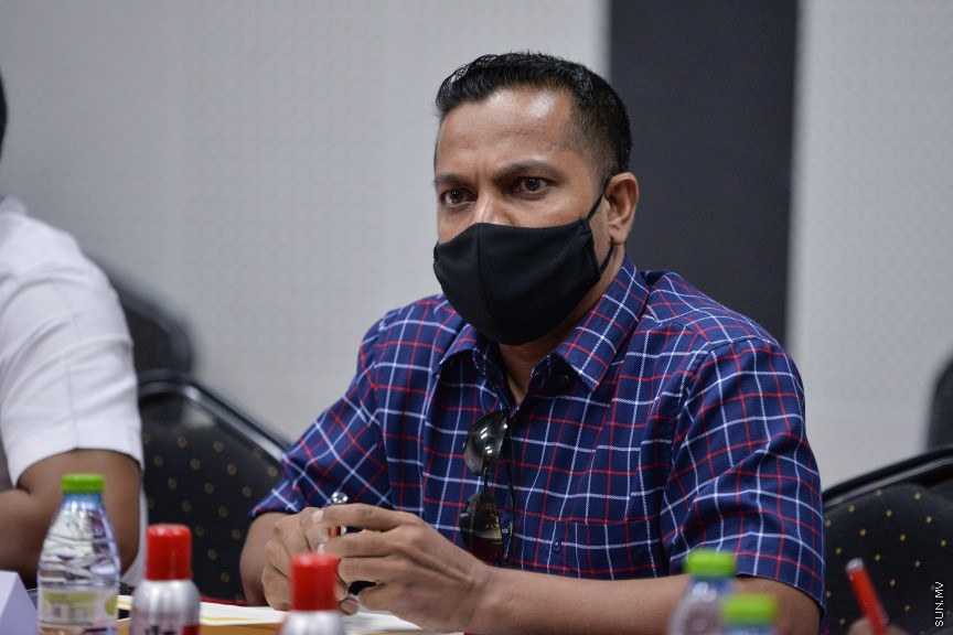 ޖުލައި 4، 2020: މީޑިއާތަކަށް ހުރި ގޮންޖެހުންތަކާއި ހޯދިދާނެ ހައްލުތަކާ މެދު މަސްވަރާކުރުމަށް މީޑިއާ ކައުންސިލުން އިންތިޒާމުކޮއްގެން ބޭއްވި "އެޑިޓަރުންގެ މަހާސިންތާ 2020" ގެ ތެރެއިން -- ސަން ފޮޓޯ/ ފަޔާޒު މޫސާ