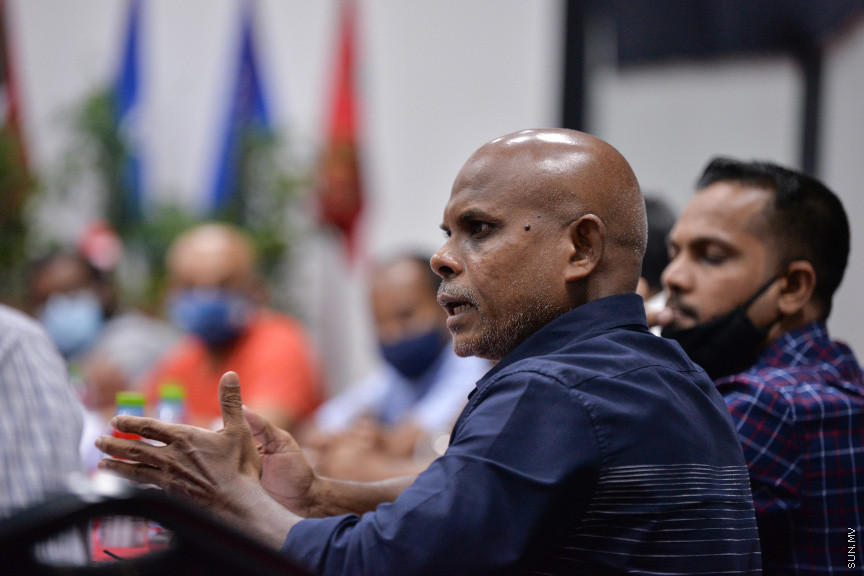 ޖުލައި 4، 2020: މީޑިއާތަކަށް ހުރި ގޮންޖެހުންތަކާއި ހޯދިދާނެ ހައްލުތަކާ މެދު މަސްވަރާކުރުމަށް މީޑިއާ ކައުންސިލުން އިންތިޒާމުކޮއްގެން ބޭއްވި "އެޑިޓަރުންގެ މަހާސިންތާ 2020" ގެ ތެރެއިން -- ސަން ފޮޓޯ/ ފަޔާޒު މޫސާ