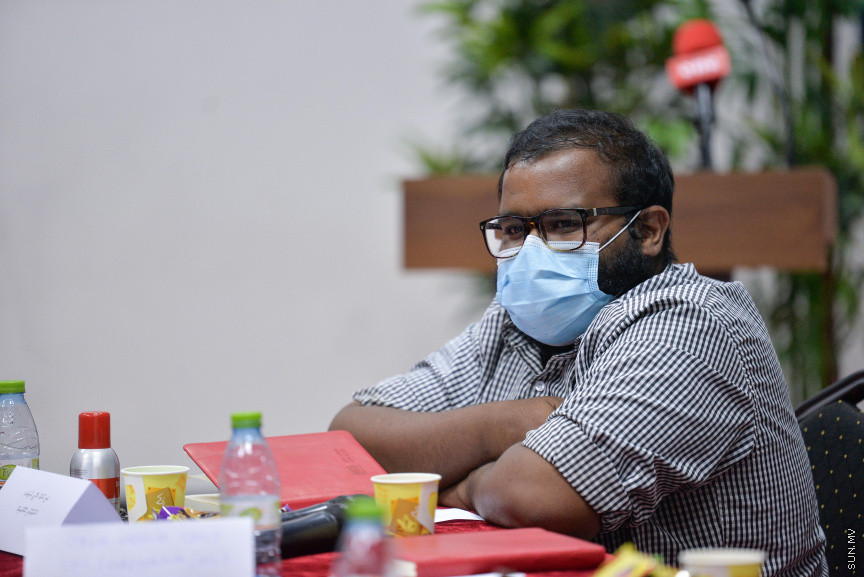 ޖުލައި 4، 2020: މީޑިއާތަކަށް ހުރި ގޮންޖެހުންތަކާއި ހޯދިދާނެ ހައްލުތަކާ މެދު މަސްވަރާކުރުމަށް މީޑިއާ ކައުންސިލުން އިންތިޒާމުކޮއްގެން ބޭއްވި "އެޑިޓަރުންގެ މަހާސިންތާ 2020" ގެ ތެރެއިން -- ސަން ފޮޓޯ/ ފަޔާޒު މޫސާ