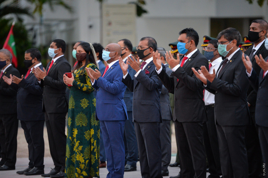 ޖުލައި 26، 2020: މިނިވަންދުވަހުގެ މުނާސަބަތުގައި ޖުމްހޫރީ މައިދާނުގައި ބޭއްވި ދިދަ ނެގުމުގެ ހާއްސަ ރަސްމިއްޔާތުގެ ތެރެއިން -- ސަން ފޮޓޯ/ ފަޔާޒު މޫސާ