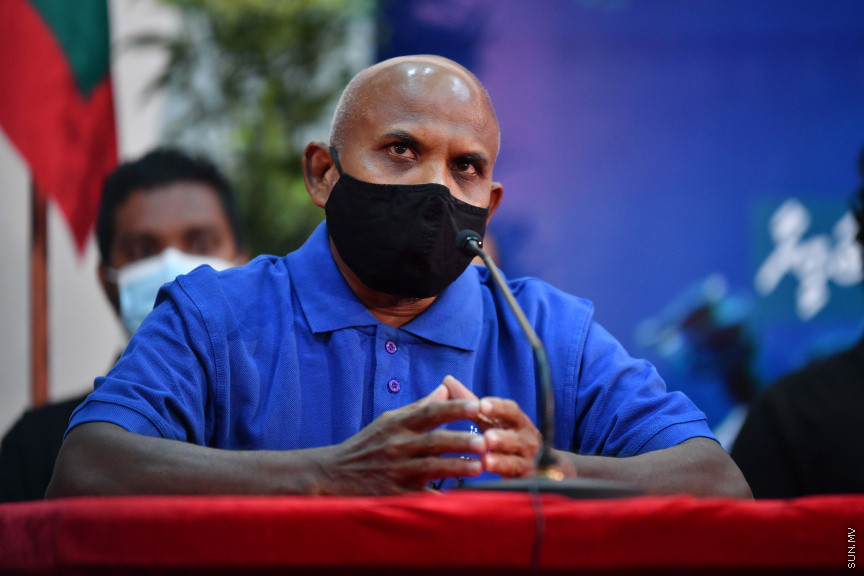 ސެޕްޓެމްބަރ 1، 2020: ކޮވިޑް-19 އާ ގުޅޭ ގޮތުން އާންމުން ހޭލުންތެރިކޮށް އެ ބަލި ފެތުރުން ހުއްޓުވުމަށް ދިވެހި މީޑިއާތައް އިސް ނަގައިގެން 'ކޮވިޑް ހުއްޓުވާނީ އަހަރެން' ނަމުގައި ކެމްޕެއިން ފެށުން -- ސަން ފޮޓޯ/ ފަޔާޒު މޫސާ 