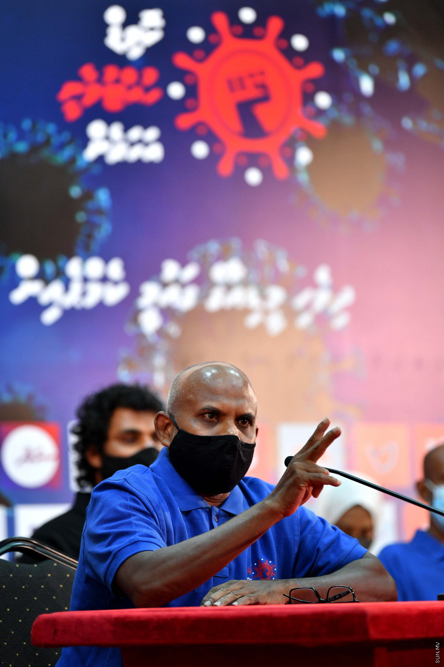 ސެޕްޓެމްބަރ 1، 2020: ކޮވިޑް-19 އާ ގުޅޭ ގޮތުން އާންމުން ހޭލުންތެރިކޮށް އެ ބަލި ފެތުރުން ހުއްޓުވުމަށް ދިވެހި މީޑިއާތައް އިސް ނަގައިގެން 'ކޮވިޑް ހުއްޓުވާނީ އަހަރެން' ނަމުގައި ކެމްޕެއިން ފެށުން -- ސަން ފޮޓޯ/ ފަޔާޒު މޫސާ 