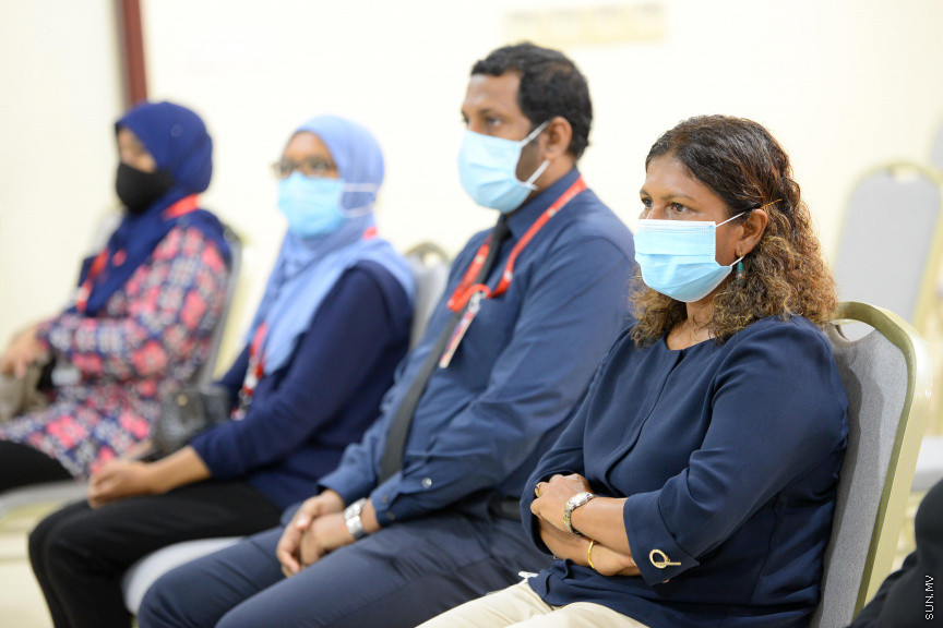 އޮކްޓޫބަރ 15، 2020: ތެލްސީމިއާ ސޮސައިޓީ އާއި ރައްޔިތުންގެ މަޖިލީހުގެ އިޖުތިމާއީ ކޮމެޓީ ގުޅިގެން ފެށި މަސައްކަތުގެ ބައްދަލުވުން ފެށުމުގެ ގޮތުން ބޭއްވި ރަސްމިއްޔާތުގެ ތެރެއިން -- ސަން ފޮޓޯ/ ފަޔާޒު މޫސާ
