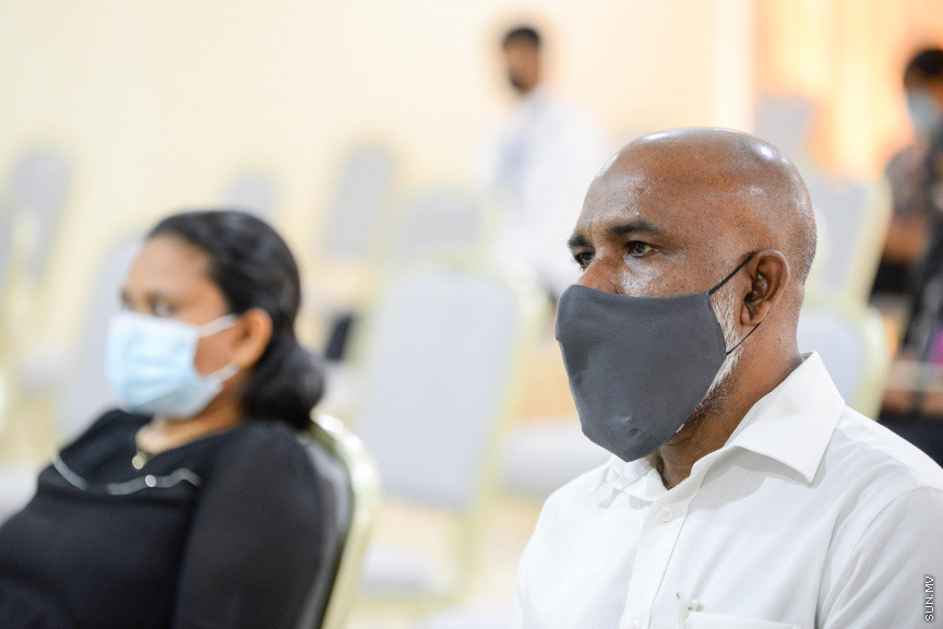 އޮކްޓޫބަރ 15، 2020: ތެލްސީމިއާ ސޮސައިޓީ އާއި ރައްޔިތުންގެ މަޖިލީހުގެ އިޖުތިމާއީ ކޮމެޓީ ގުޅިގެން ފެށި މަސައްކަތުގެ ބައްދަލުވުން ފެށުމުގެ ގޮތުން ބޭއްވި ރަސްމިއްޔާތުގެ ތެރެއިން -- ސަން ފޮޓޯ/ ފަޔާޒު މޫސާ