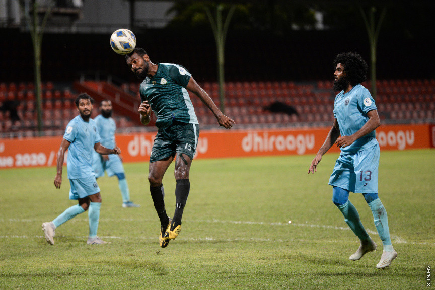 ޑިސެމްބަރ 14، 2020: ދިރާގު ދިވެހި ޕްރިމިއާ ލީގުގައި ވެލެންސިއާ ގްރީން ސްޓްރީޓް ބައްދަލުކުރި މެޗުގެ ތެރެއިން: 15 އަހަރު ފަހުން ވެލެންސިއާ ޖޯޒީގައި ކުޅުނު ފުރަތަމަ މެޗުގައި އަލީ އަޝަފާގުގެ ގޯލުން ވެލެންސިއާ ވަނީ ފުރަތަމަ މެޗު ކާމިޔާބުކޮށް ލީގު ފެށުން ރަގަޅު ކޮއްފައި -- ސަން ފޮޓޯ/ ފަޔާޒު މޫސާ