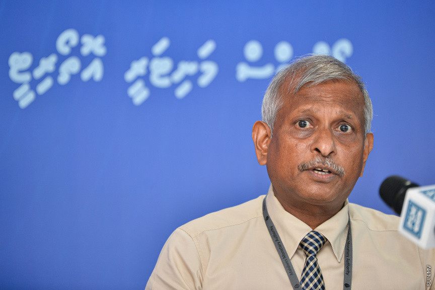 އޮގަސްޓް 22، 2021: އެމްއެމްއޭގެ ފަރާތުން، އެމްއެމްއޭގެ ގަވަރުނަރު ނޫސްވެރިންނަށް މައުލޫމާތު ދެއްވުމަށް ބޭއްވި ނޫސްވެރިންގެ ބައްދަލުވުމުގެ ތެރެއިން -- ސަން ފޮޓޯ/ ފަޔާޒު މޫސާ